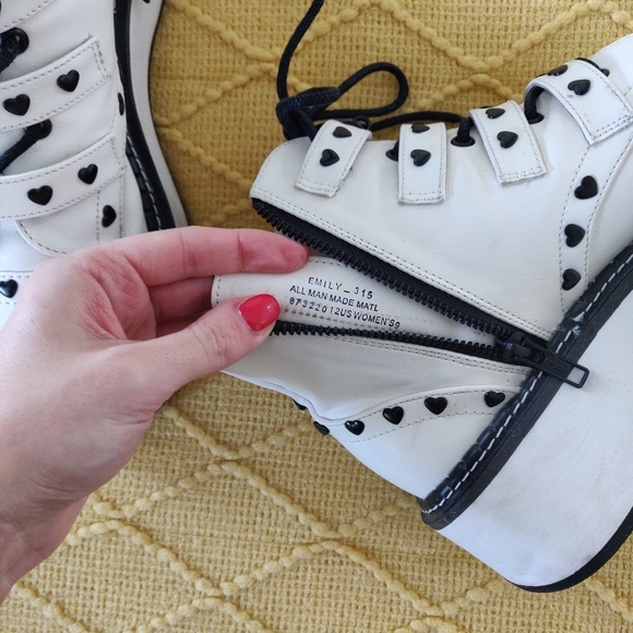 DEMONIA EMILY 315 HEART ANKLE BOOTS - Picture 4 of 9